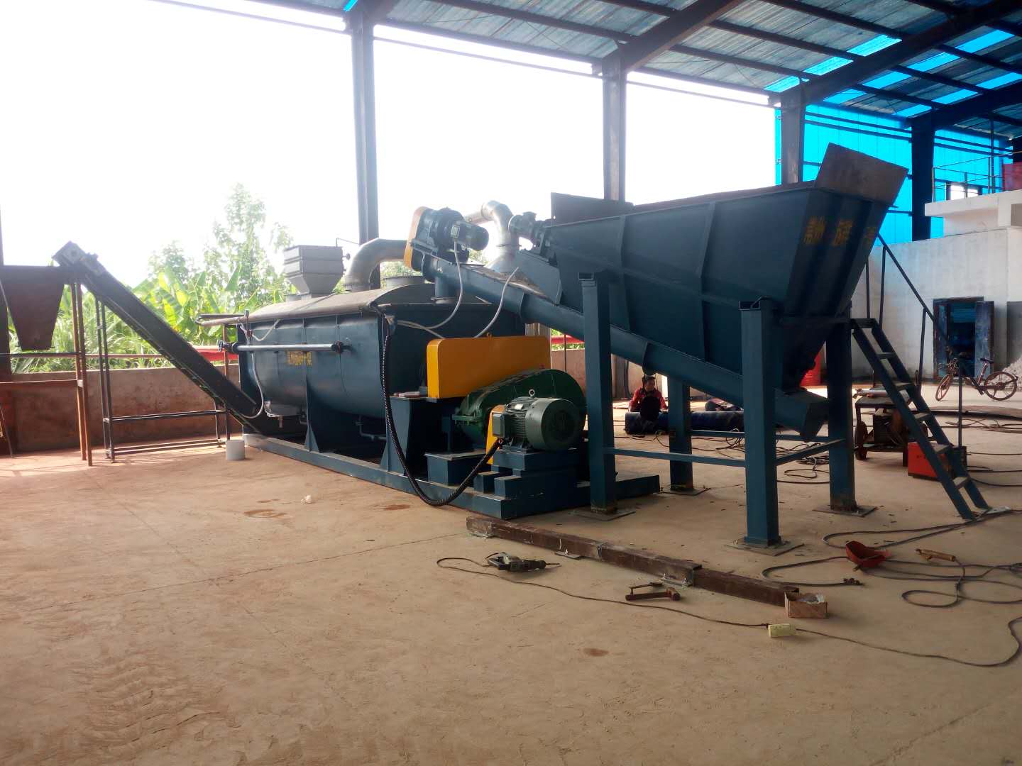 低能耗活性污泥烘干機